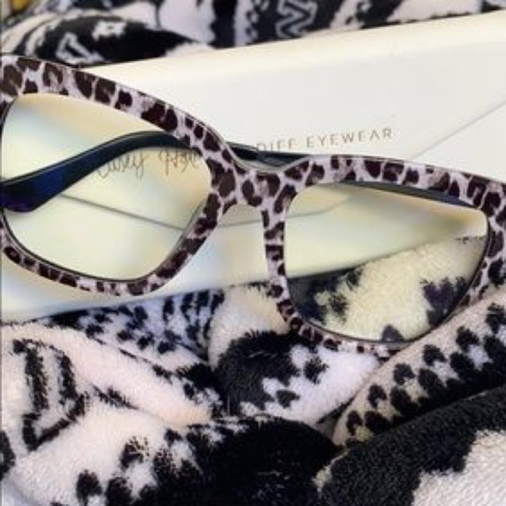 Diff eyewear x Casey Holmes Bella blue light glasses - Brand New